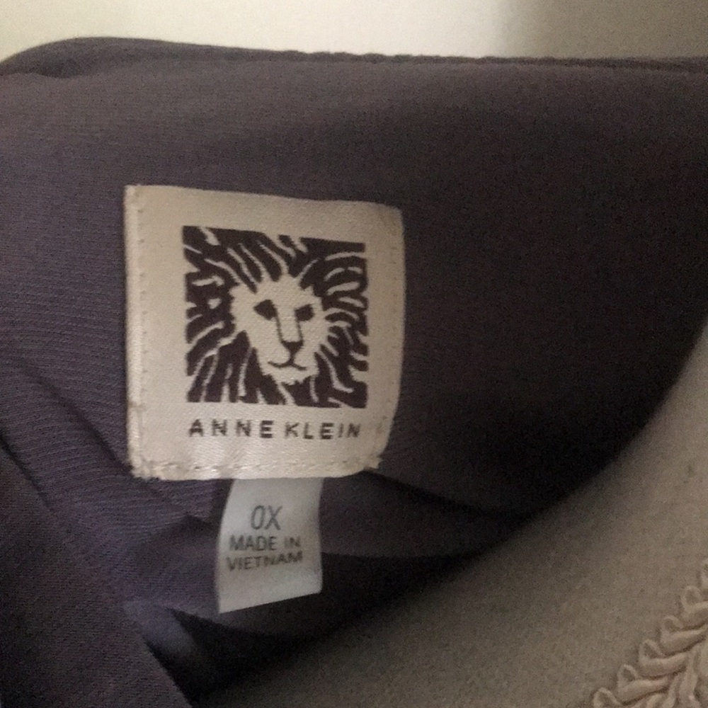 Anne Klein Blouse - Picture 5 of 7